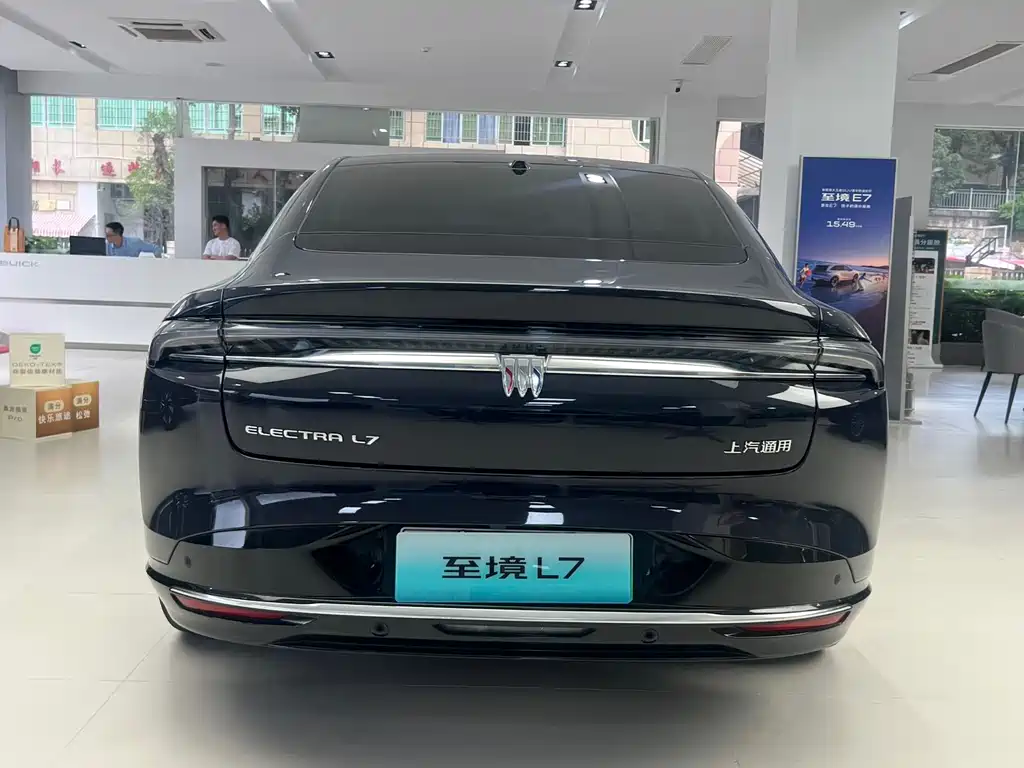 Buick Zhijing L7 2025 — фото 6