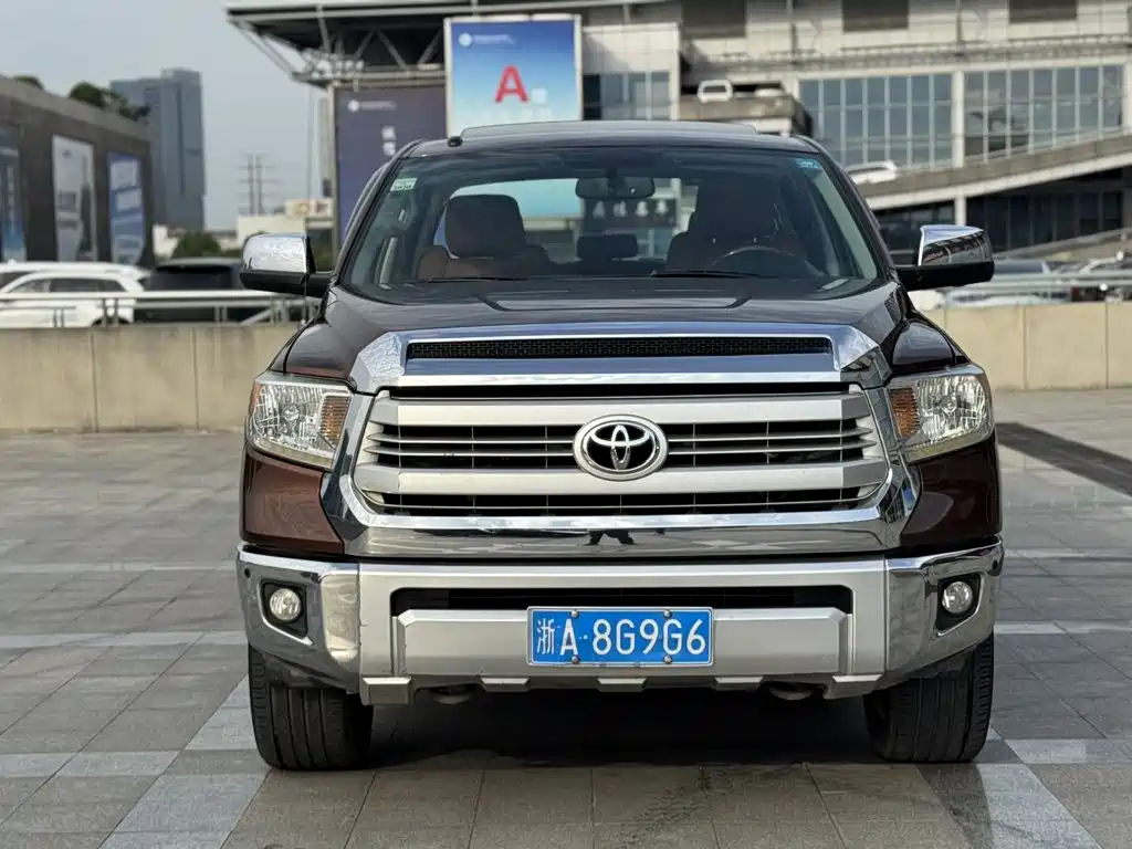 Toyota Tundra 2014 — фото 2