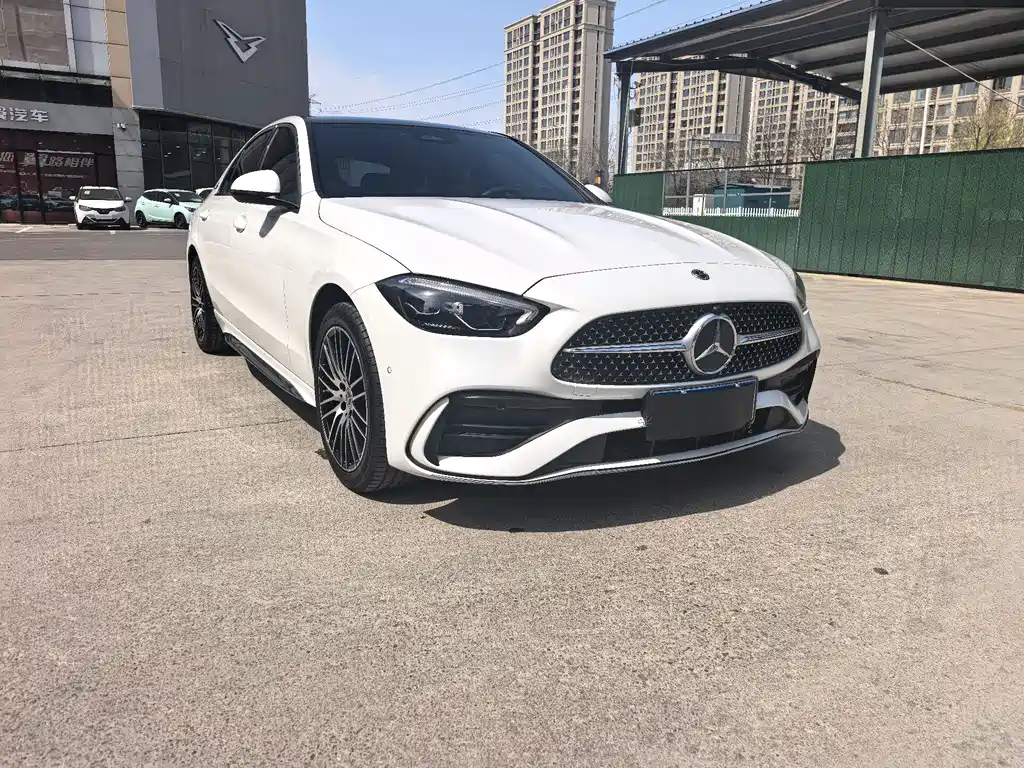 Mercedes-Benz C-Class 2022 — фото 3