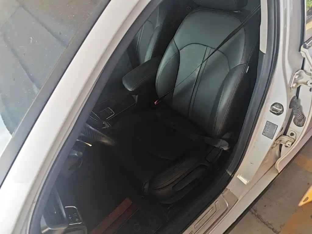 Kia K5 2015 — фото 15