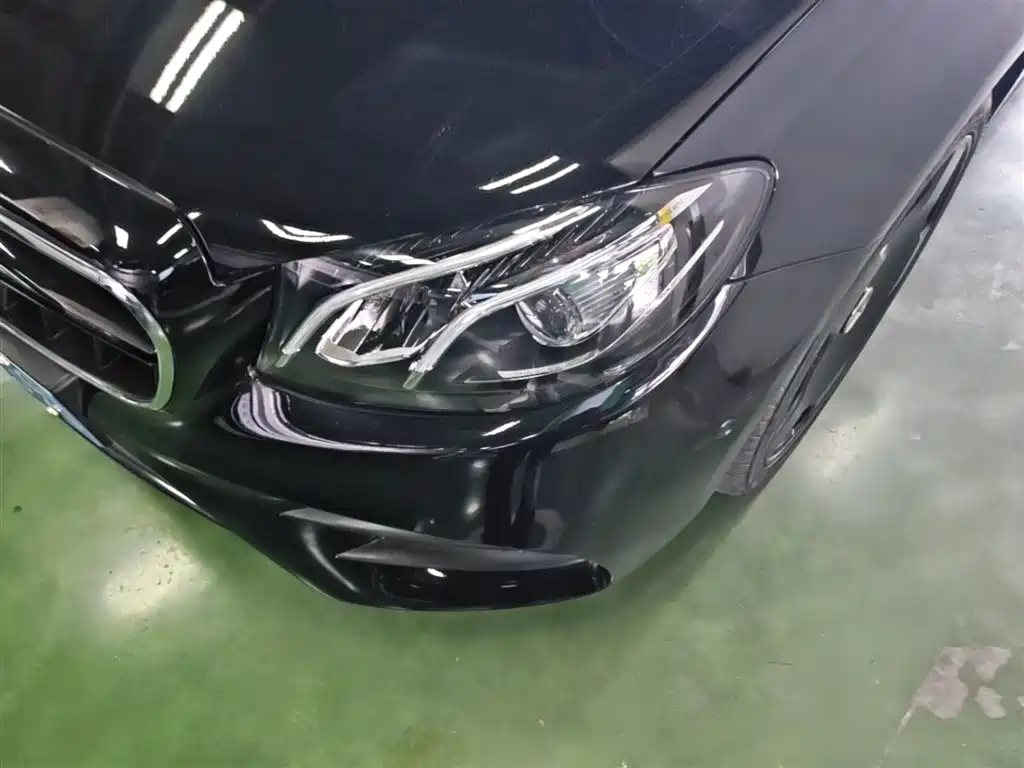Mercedes-Benz E-Class 2018 — фото 24