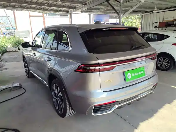 Geely Xingyue L 2024