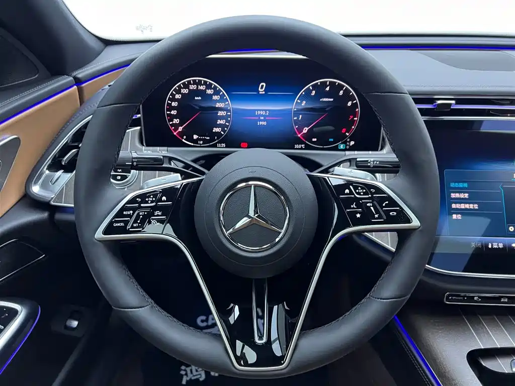 Mercedes-Benz E-Class 2025 — фото 22