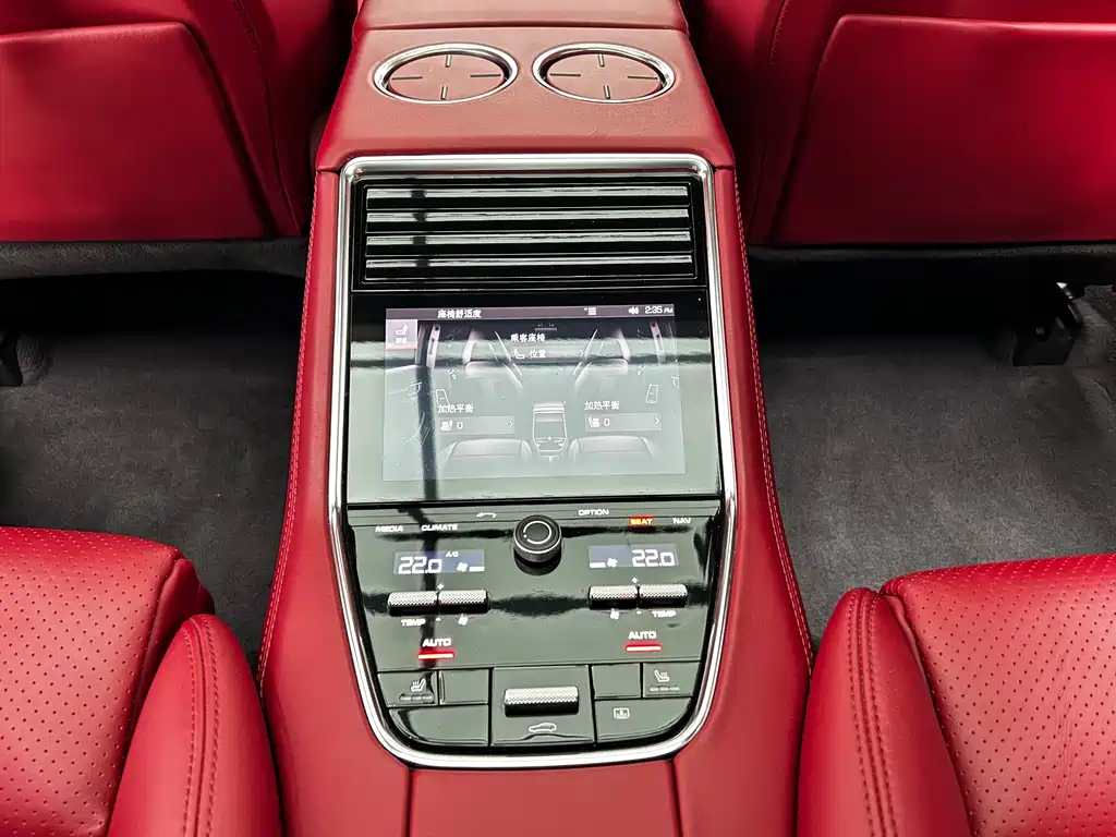 Porsche Panamera 2020 — фото 17