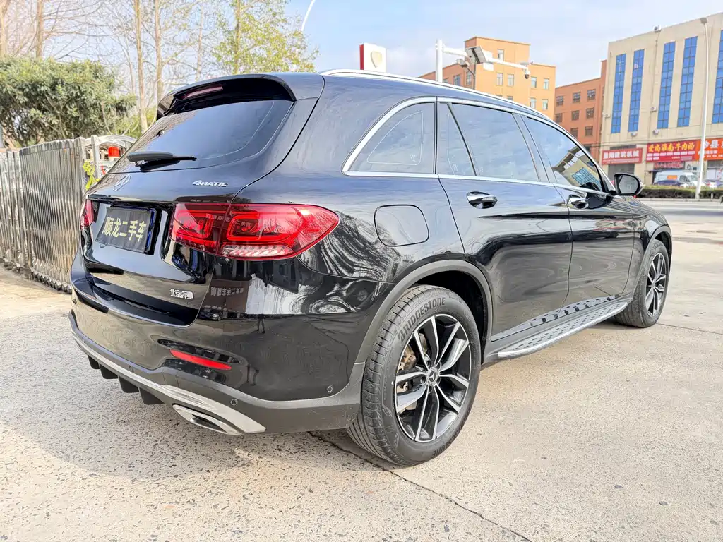 Mercedes-Benz GLC 2023 — фото 4