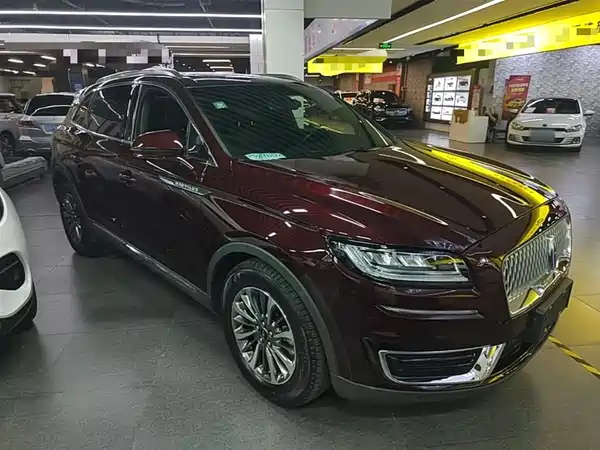 Lincoln Nautilus 2019
