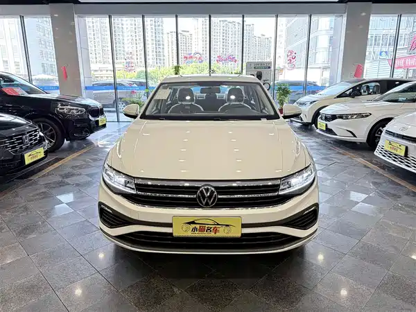 Volkswagen Bora 2025
