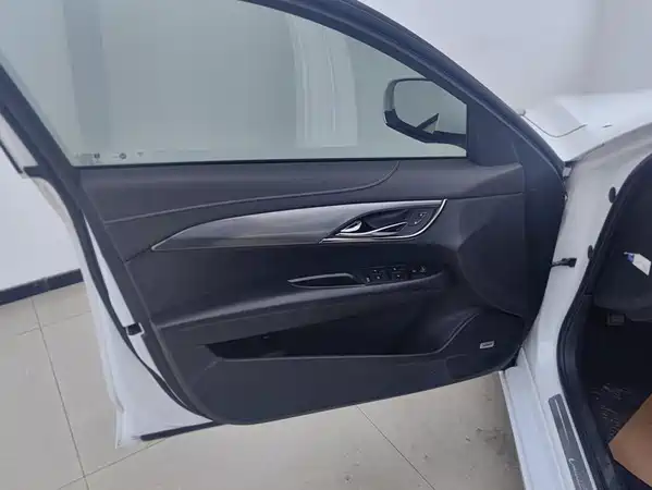 Cadillac ATS-L 2019