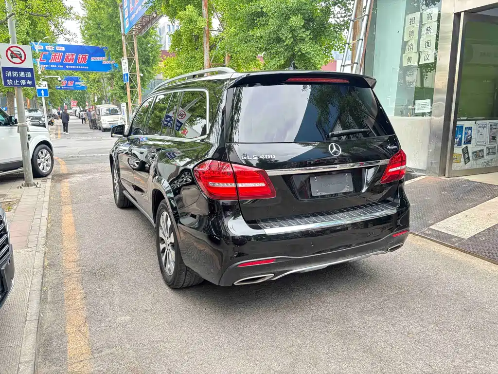 Mercedes-Benz GLS 2018 — фото 6