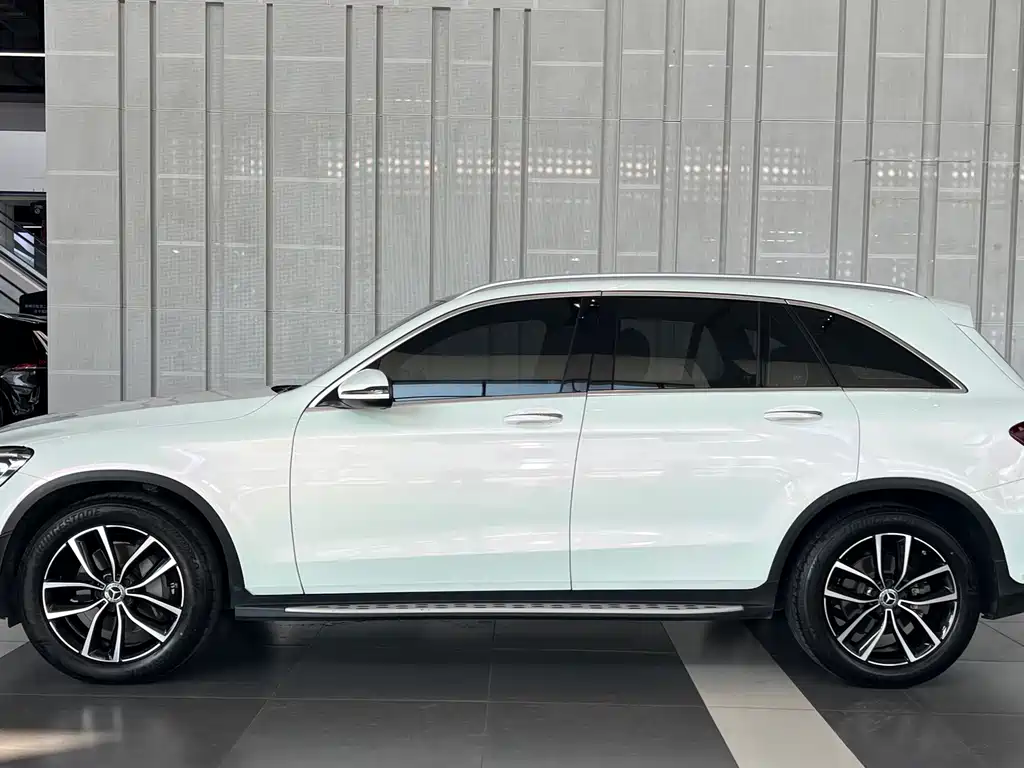 Mercedes-Benz GLC 2022 — фото 17