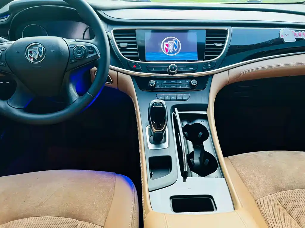 Buick LaCrosse 2021 — фото 8