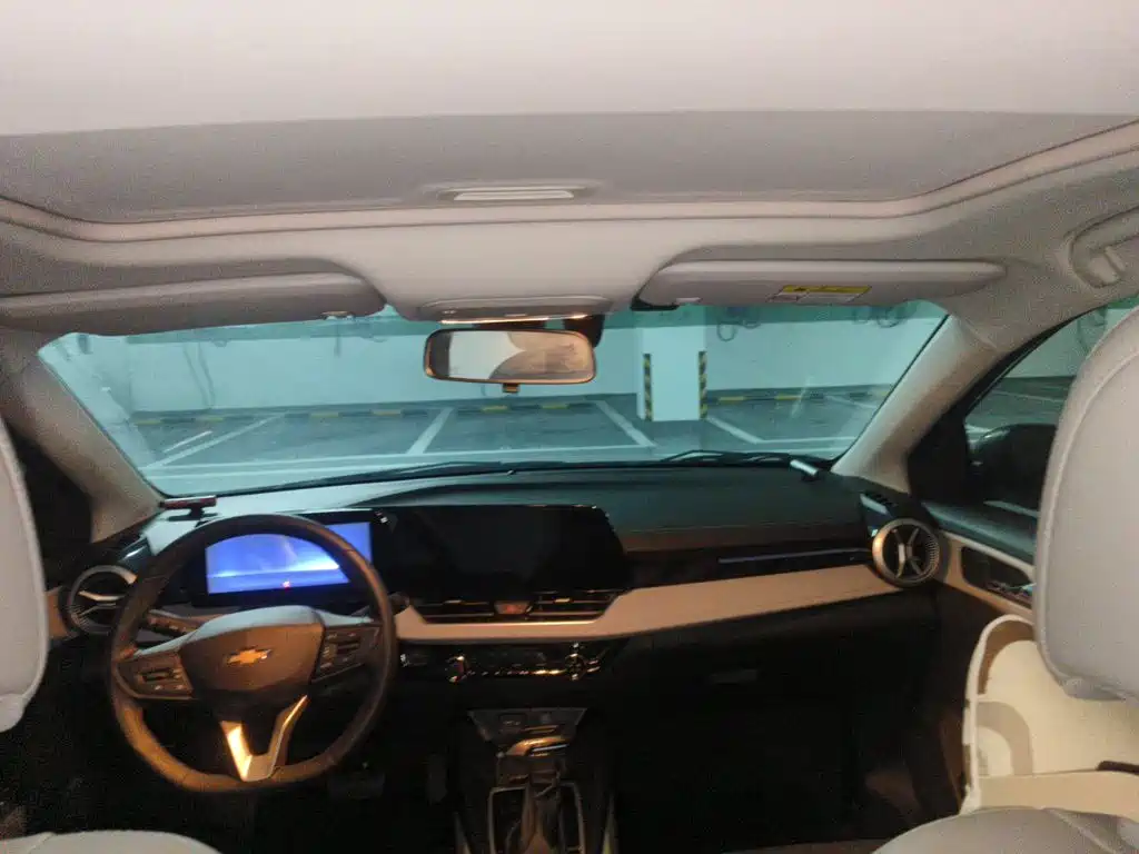 Chevrolet Monza 2023 — фото 19