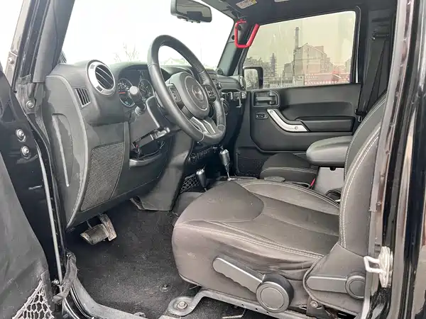 Jeep Wrangler 2014