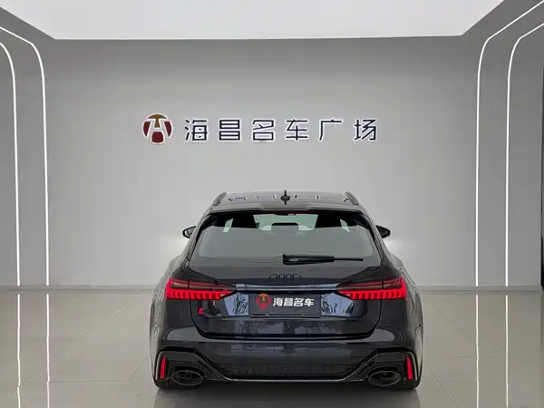 Audi RS 6 2025