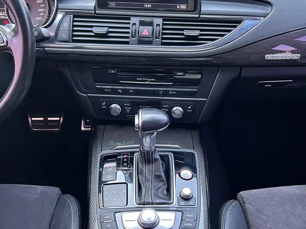 Audi S7 2015 — фото 12