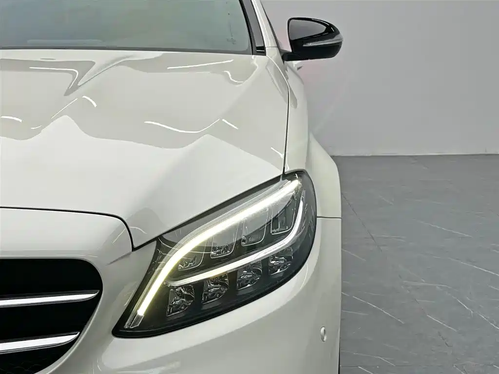 Mercedes-Benz C-Class 2020 — фото 9