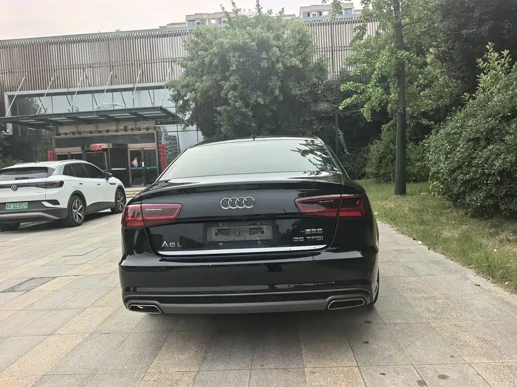 Audi A6L 2018 — фото 14