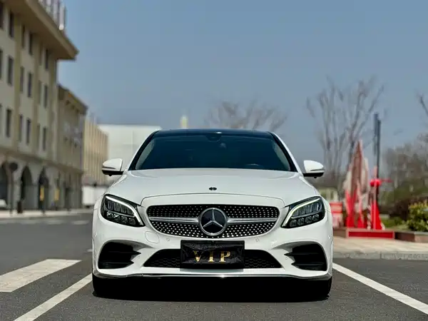 Mercedes-Benz C-Class 2019