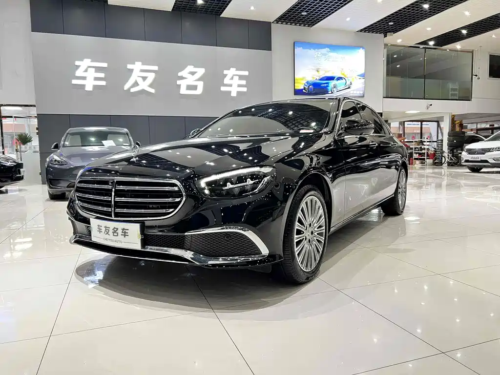 Mercedes-Benz E-Class 2023 — фото 2