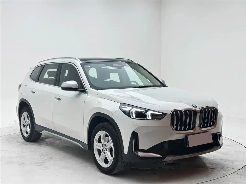 BMW X1 2023 — фото 3