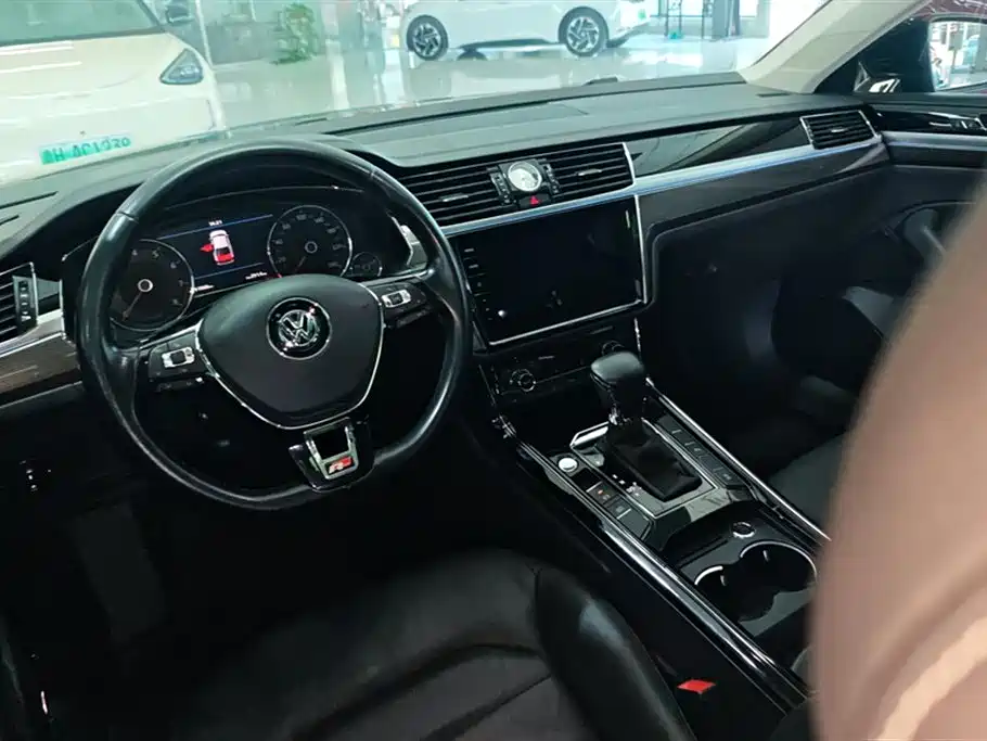 Volkswagen Phideon 2020 — фото 12