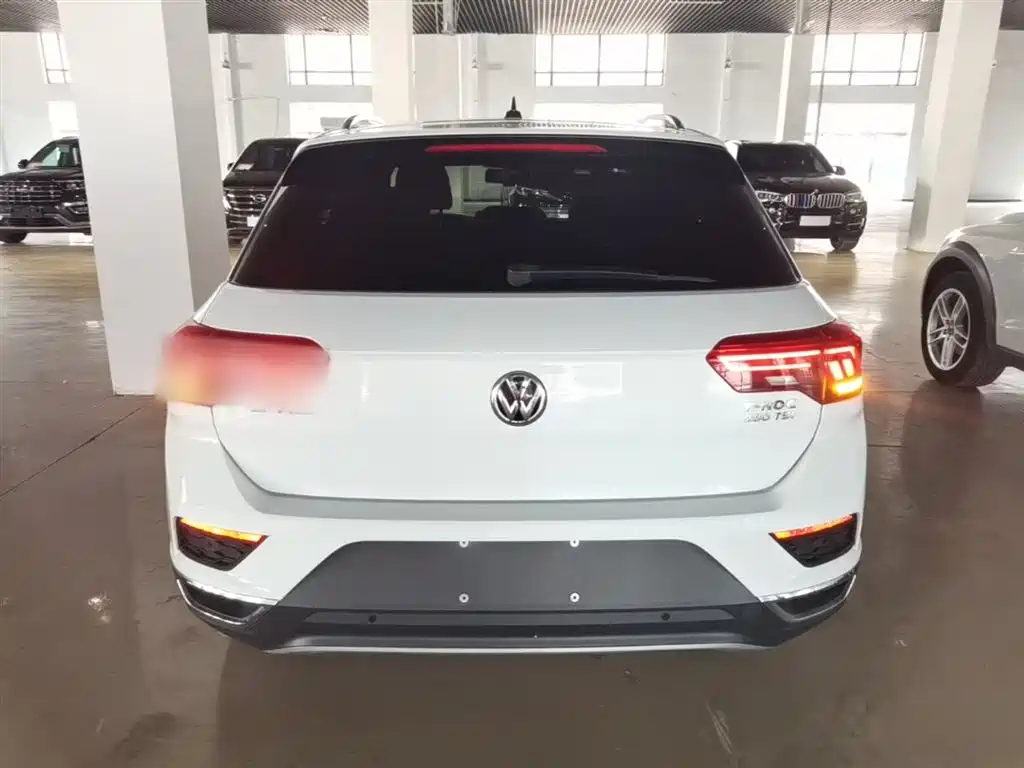 Volkswagen T-Roc 2019 — фото 6