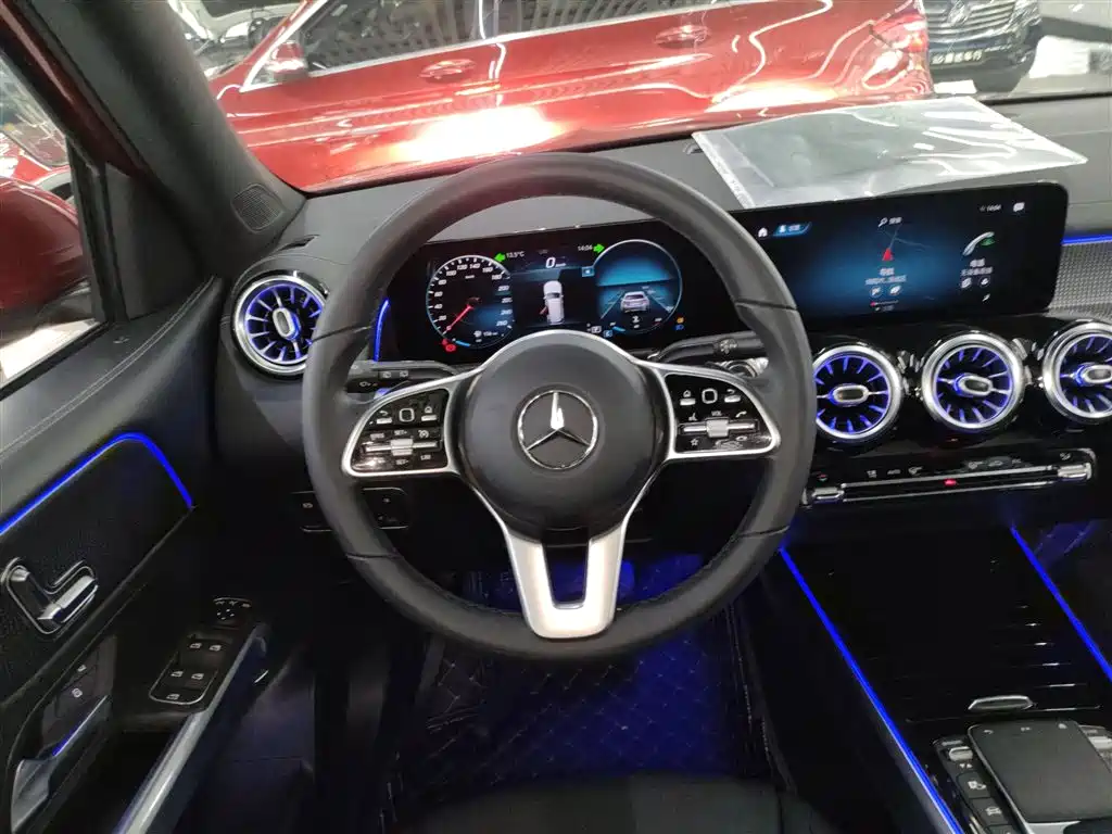 Mercedes-Benz GLB 2021 — фото 11