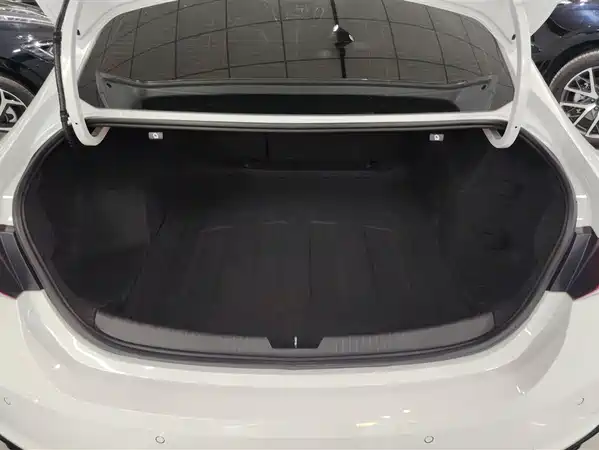 Chevrolet Malibu XL 2022