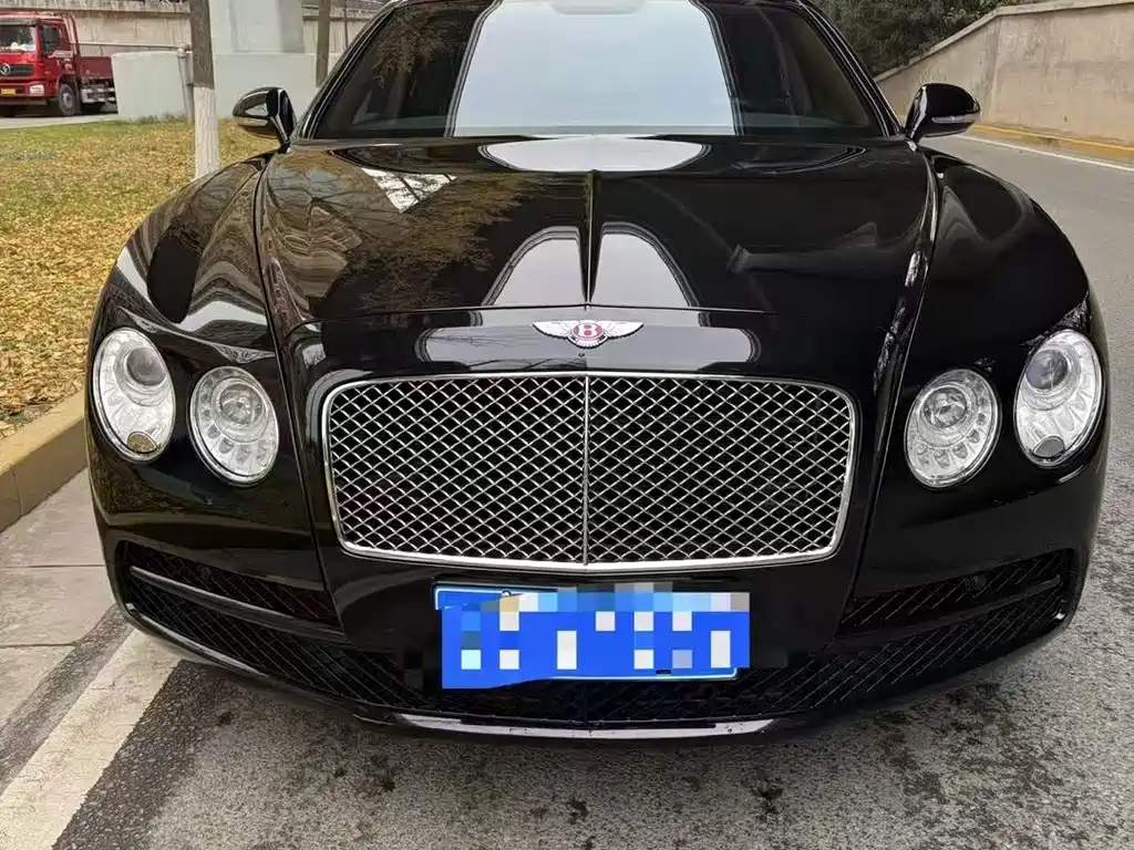Bentley Flying Spur 2015