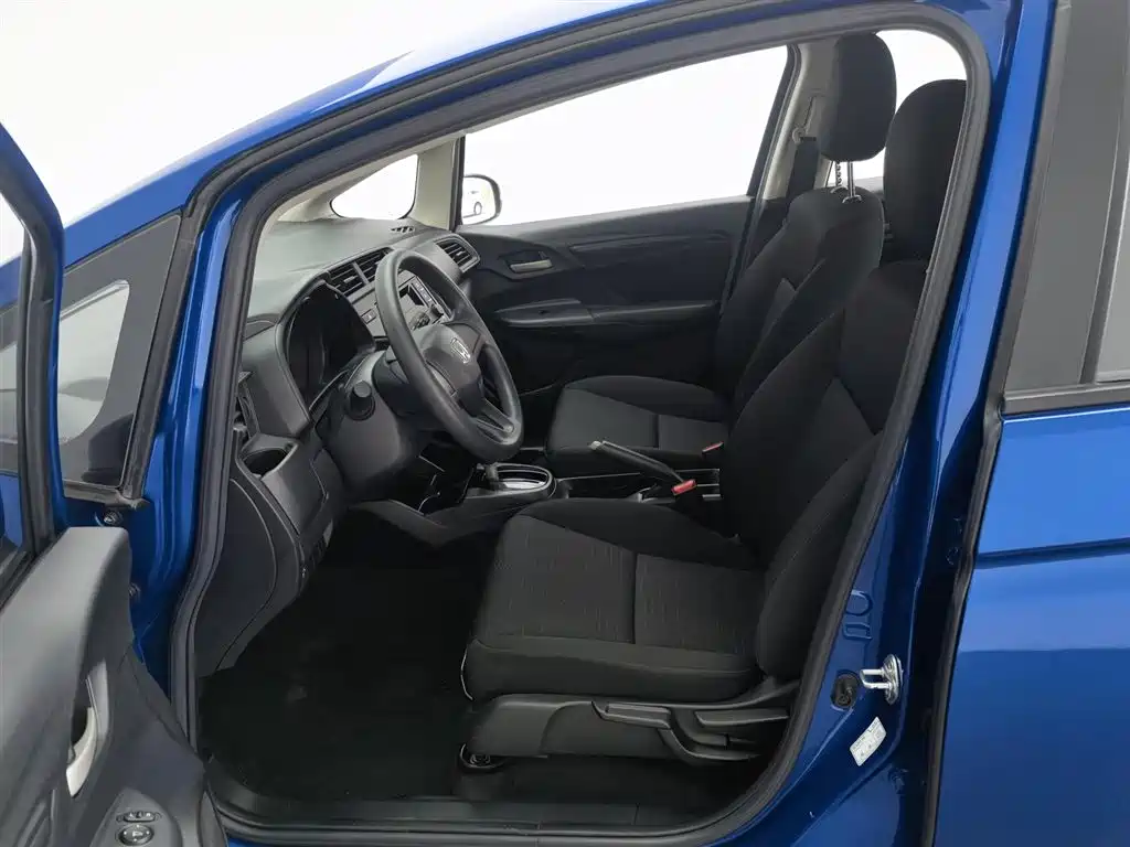 Honda Fit 2018 — фото 10