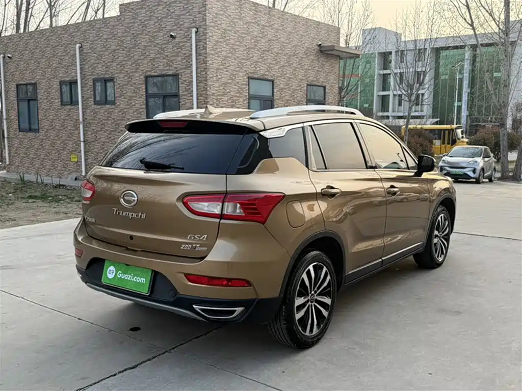 GAC Motor Trumpchi GS4 2016 — фото 10