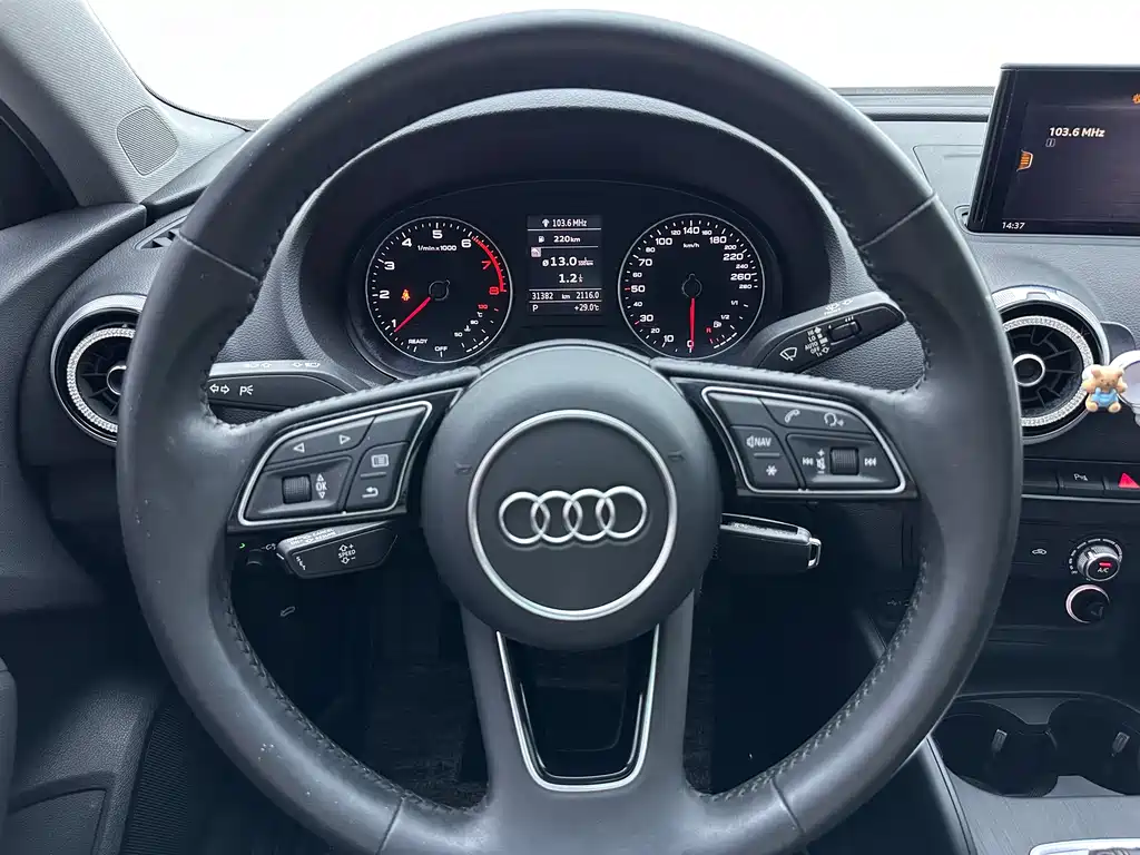 Audi A3 2020 — фото 12