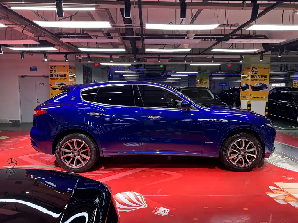 Maserati Levante 2018 — фото 5