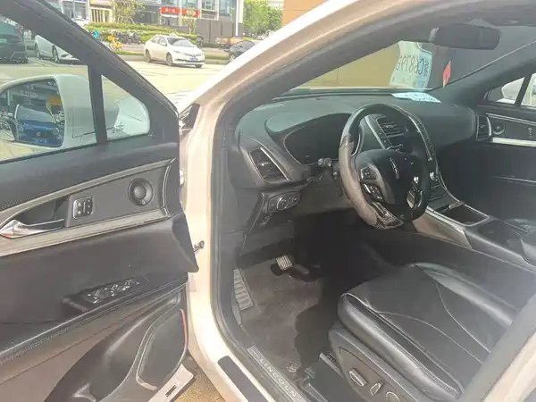 Lincoln MKX 2015