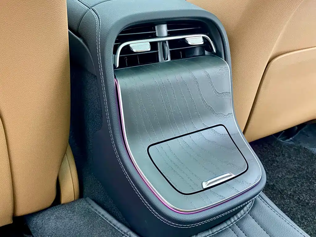 Mercedes-Benz E-Class 2026 — фото 23