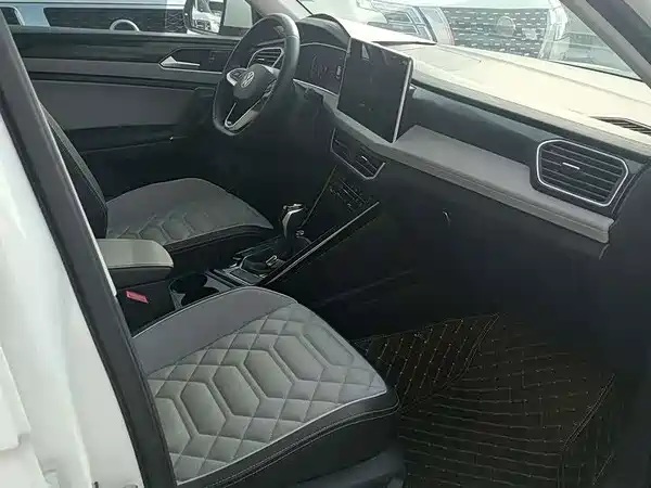 Volkswagen Tayron 2023