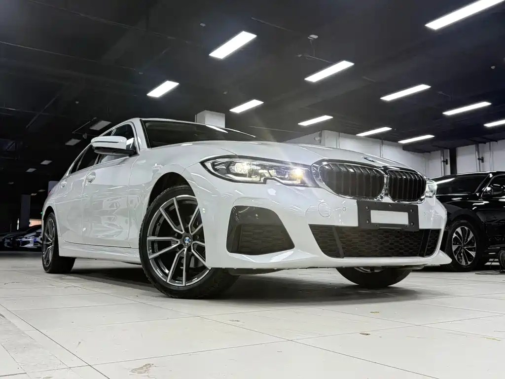 BMW 3 Series 2022