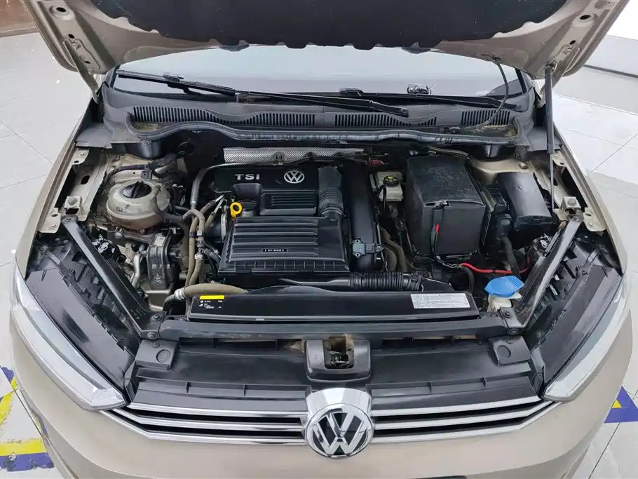 Volkswagen Golf Sportsvan 2017 — фото 10