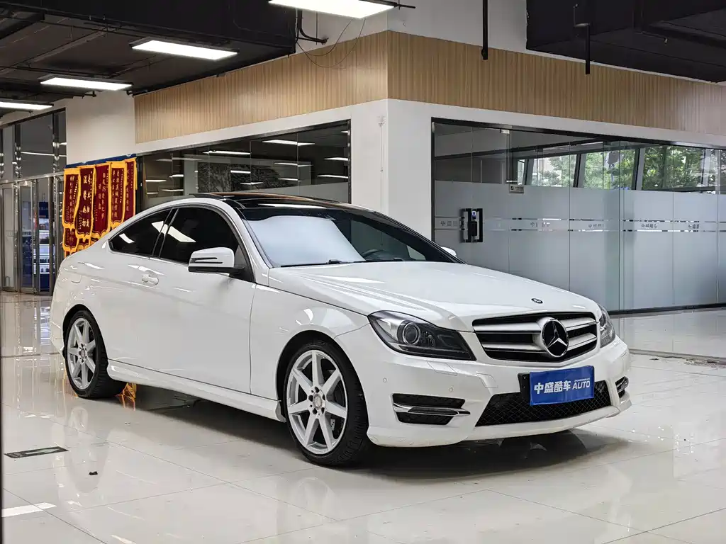 Mercedes-Benz C-Class 2015
