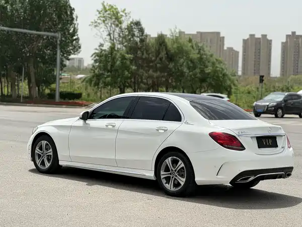Mercedes-Benz C-Class 2018