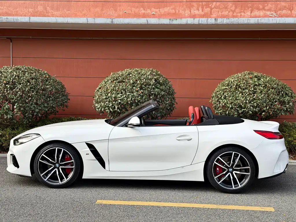 BMW Z4 2019 — фото 4