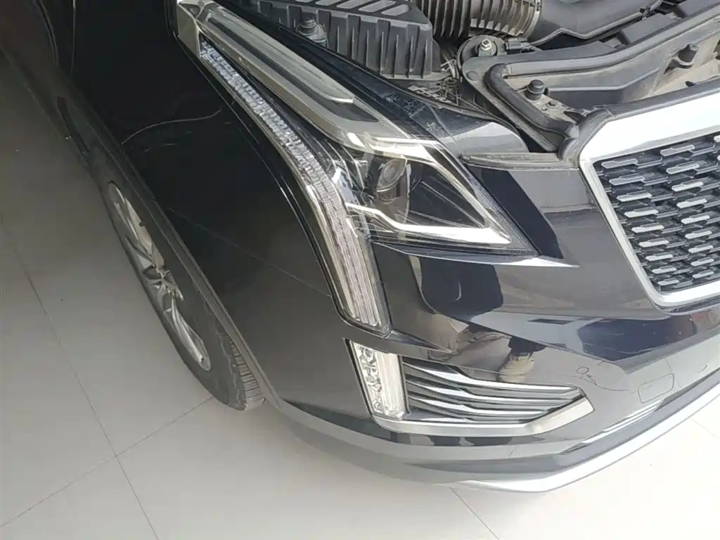 Cadillac XT5 2020 — фото 13