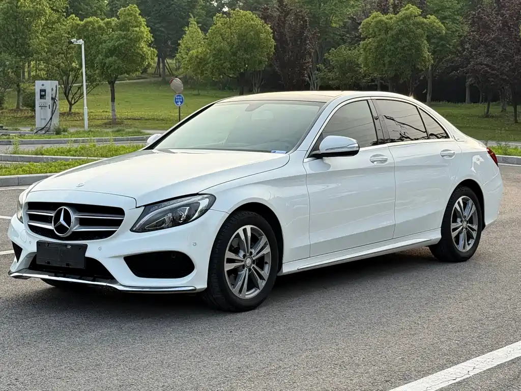 Mercedes-Benz C-Class 2017 — фото 1