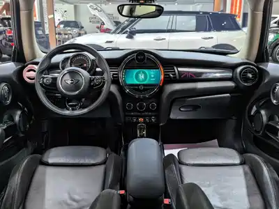 MINI MINI 2018