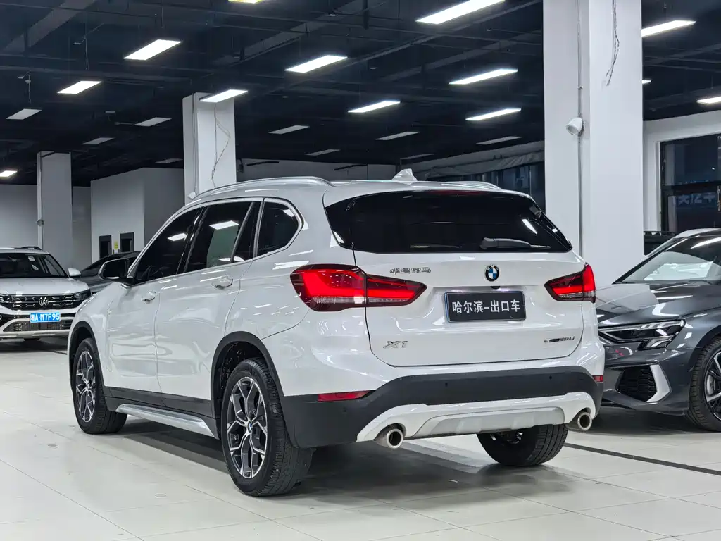 BMW X1 2022 — фото 22