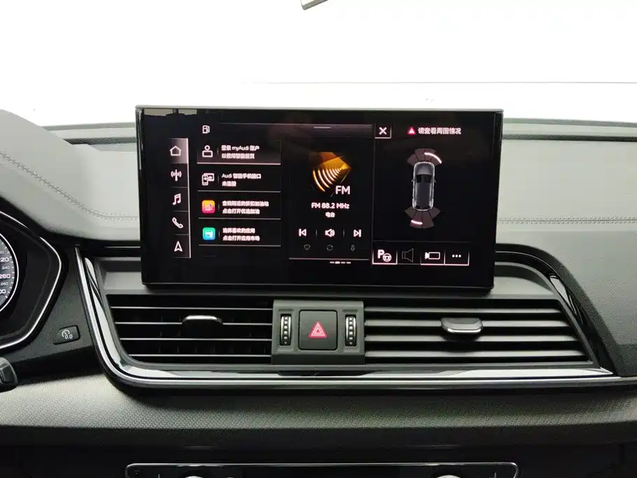 Audi Q5L 2022 — фото 13
