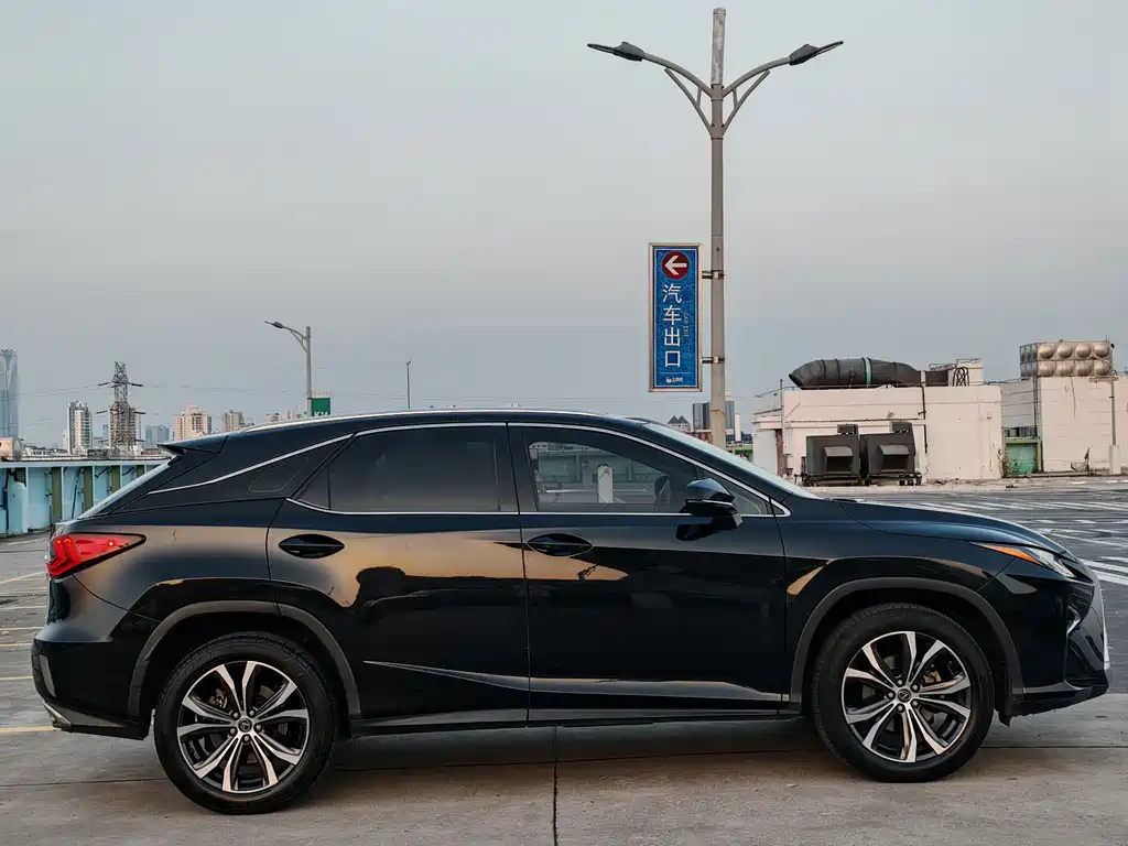 Lexus RX 2017 — фото 4