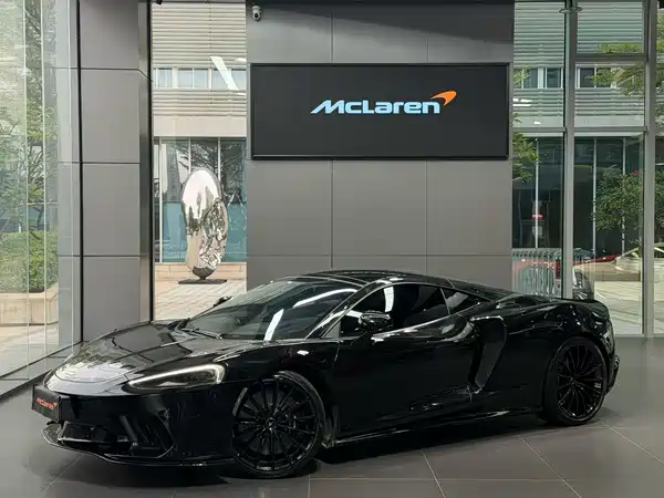 McLaren GT 2022