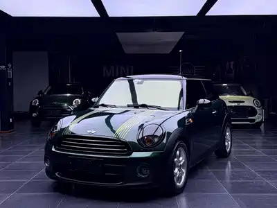 MINI MINI 2011