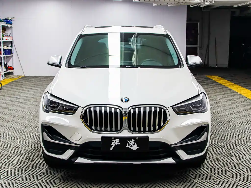 BMW X1 2022 — фото 2